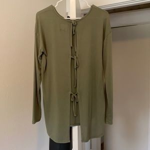 green bow tied back long sleeve
